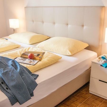 Gardenmaisonette Malcesine Bagian luar foto