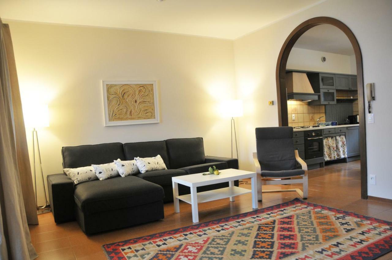 Gardenmaisonette Malcesine Bagian luar foto